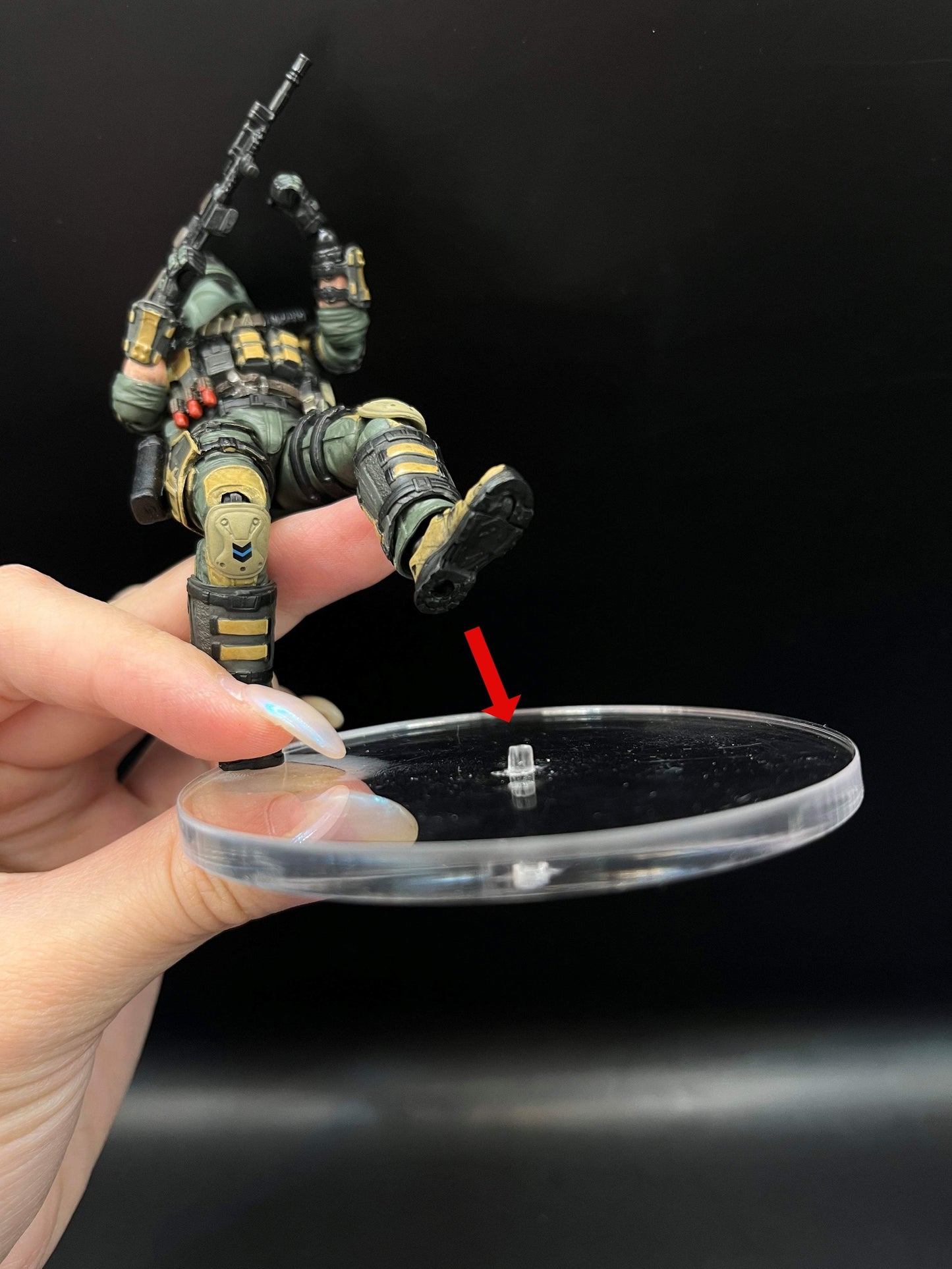 LT Cave 10pcs Acrylic Display Stand Base Plate for Action Figure (Black with Logo)