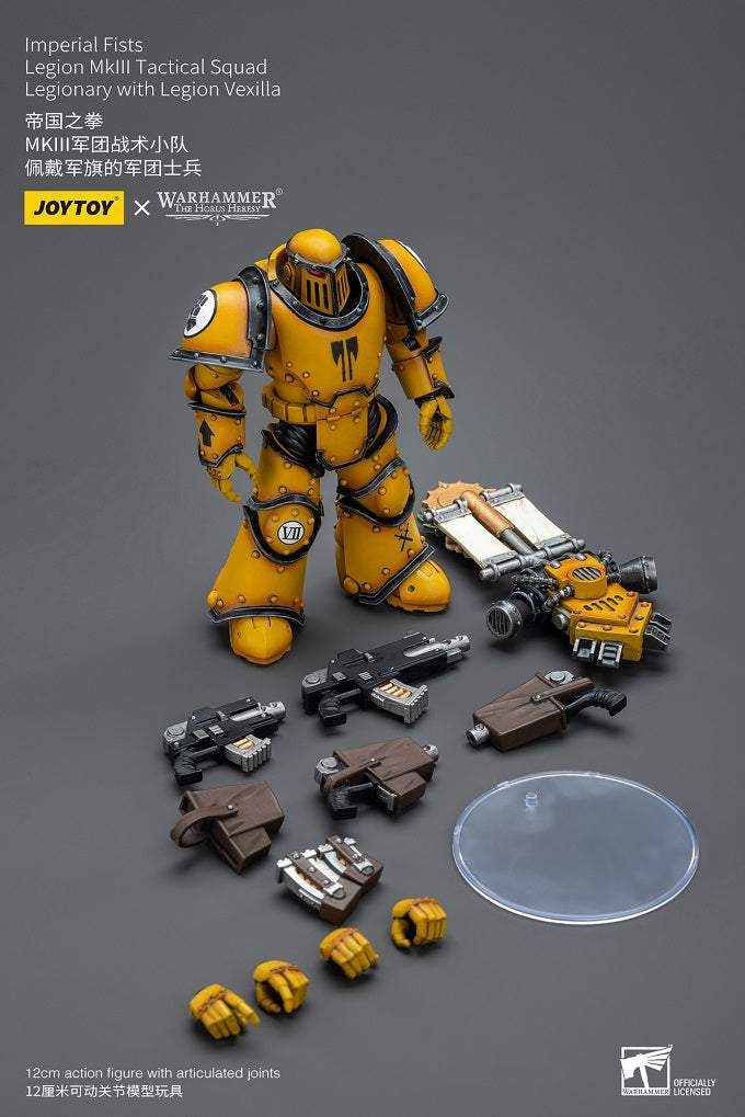 Imperial Fists Legion MkIII Tactical Squad Legionary with Legion Vexilla