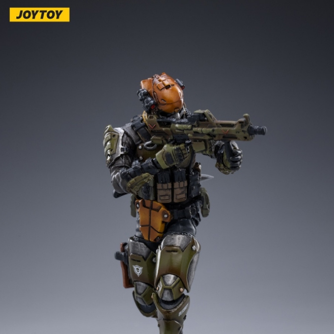 Skeleton Forces Shadow Wing – Hunter ( Black & Gold Limited)