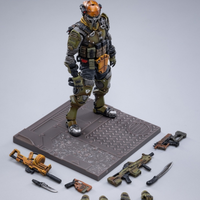 Skeleton Forces Shadow Wing – Hunter ( Black & Gold Limited)