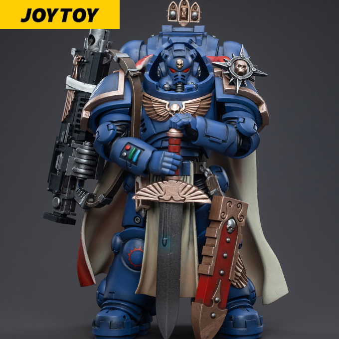 Ultramarines Captain With Master-crafted Heavy Bolt rifle