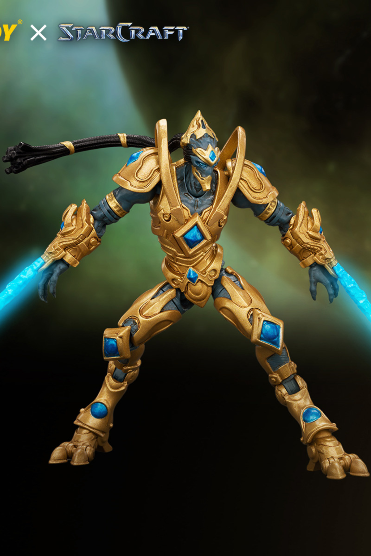 Protoss Zealot - STARCRAFT 1/25 Action Figure By JOYTOY