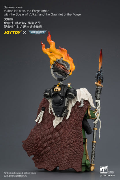 Salamanders Vulkan He'stan, the Forgefather with the Spear of Vulkan and the Gauntlet of the ForgePrimarch-Warhammer 40k 1/18 Action Figure By JOYTOY
